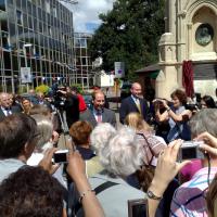 Prince Edward reveals plaque